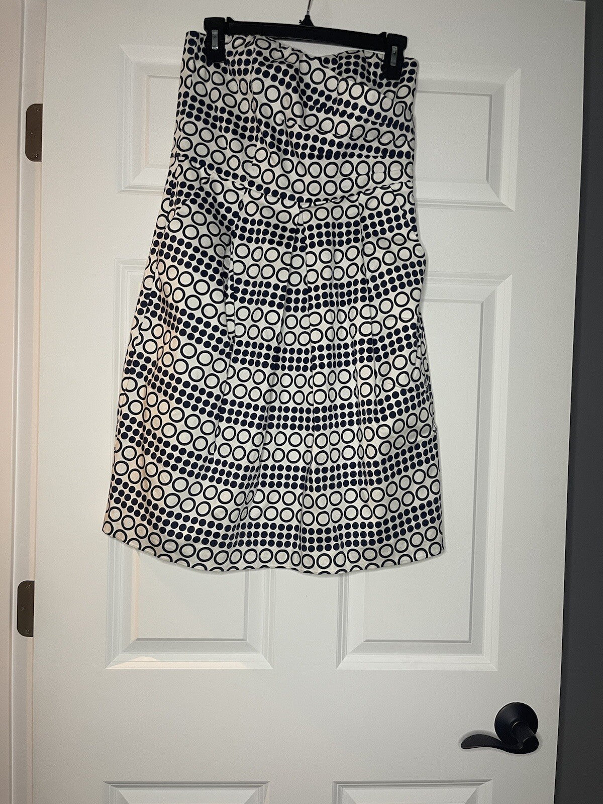 Outback red strapless dress white with navy print size 8