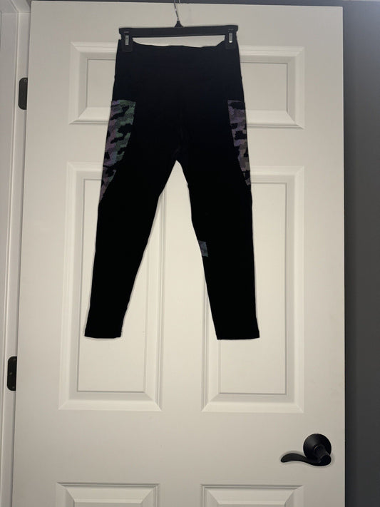 Zyia Active Cropped Leggings 6-8 Black W Iridescent Camo Mesh On Pockets And Sid