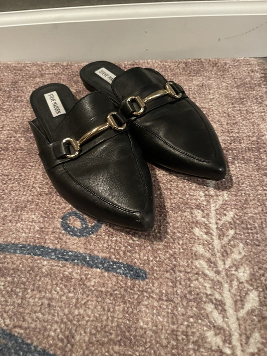 Steve Madden slip on shoes 9 black 