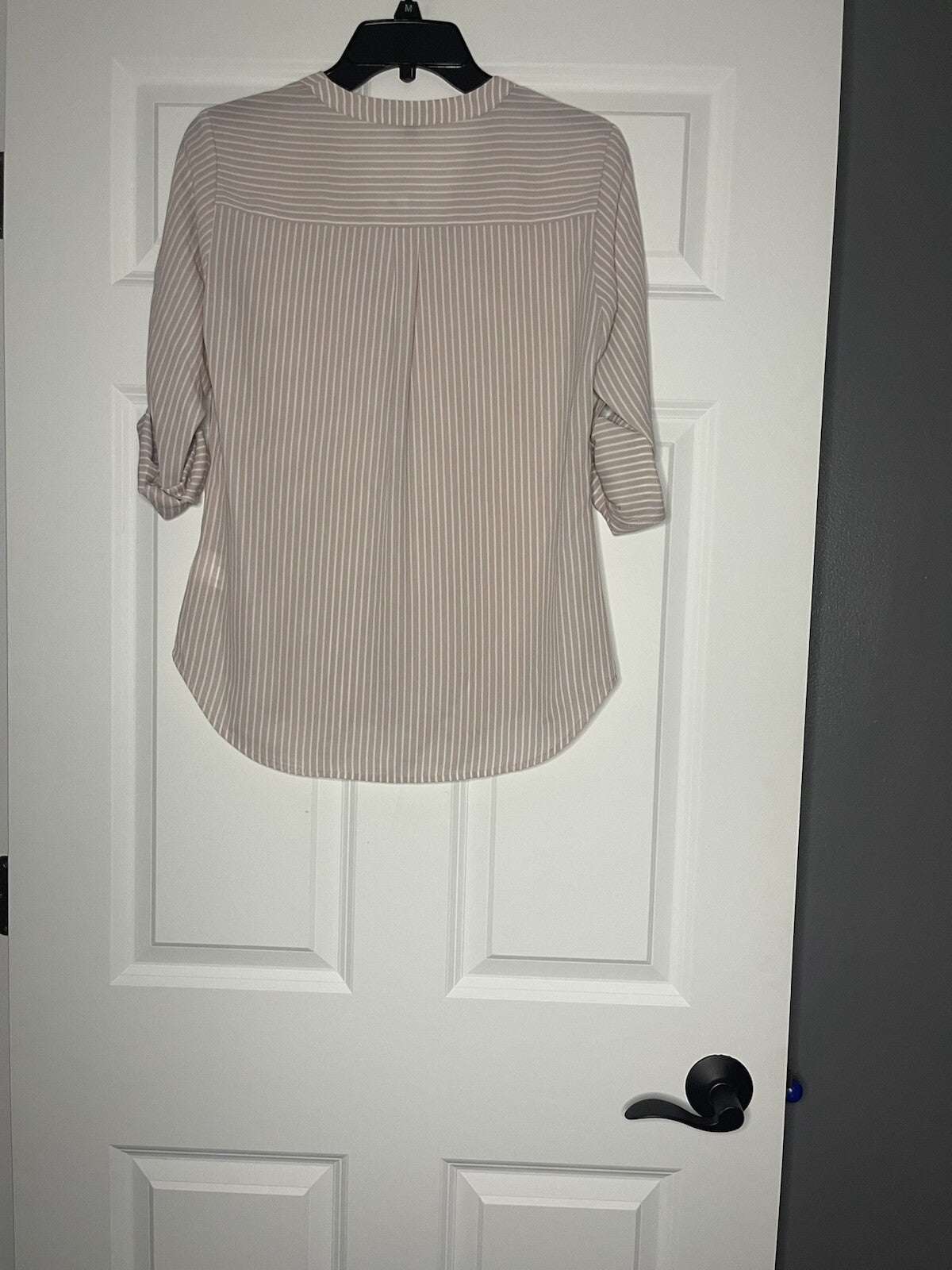 Express blouse xs can be 3/4 or long sleeve mauve and white striped nwt