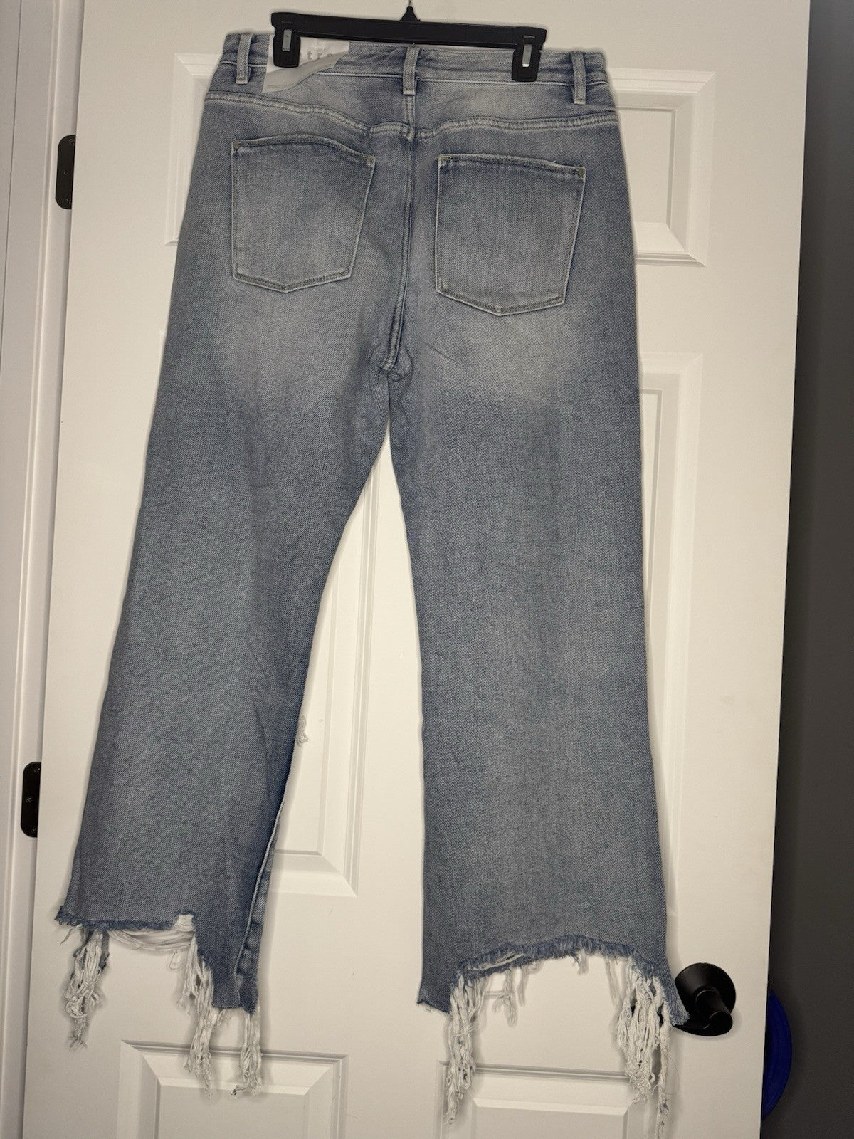 Petra 153 Jeans 13/30 Style P558VXF-MD Blue Distressed Nwt 