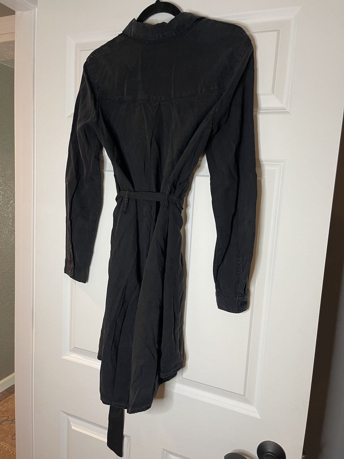 Cloth & Stone long sleeve button up dress small with belt black 