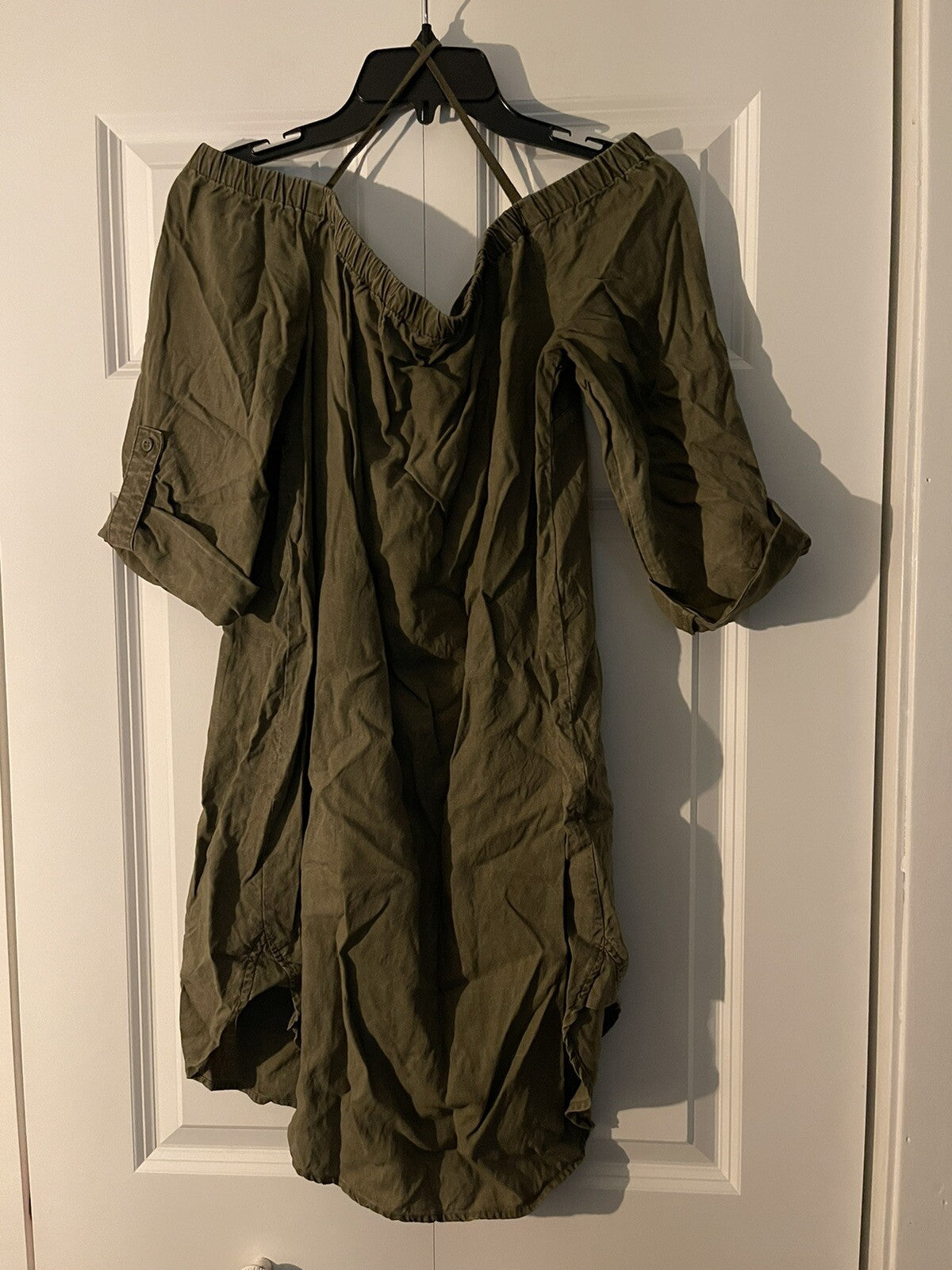 Cloth and Stone size large dress. Super Cute!