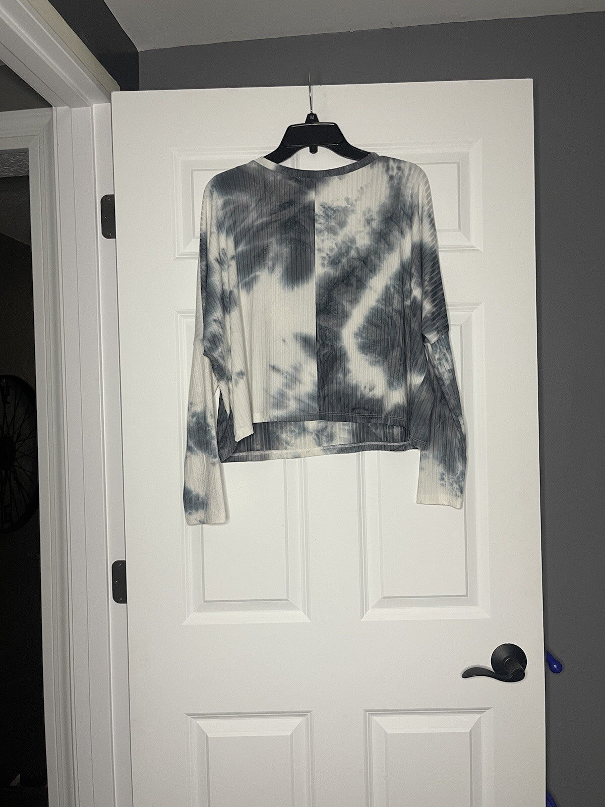 Maverick the collection 2 piece outfit medium crop top and joggers tie dye NWT