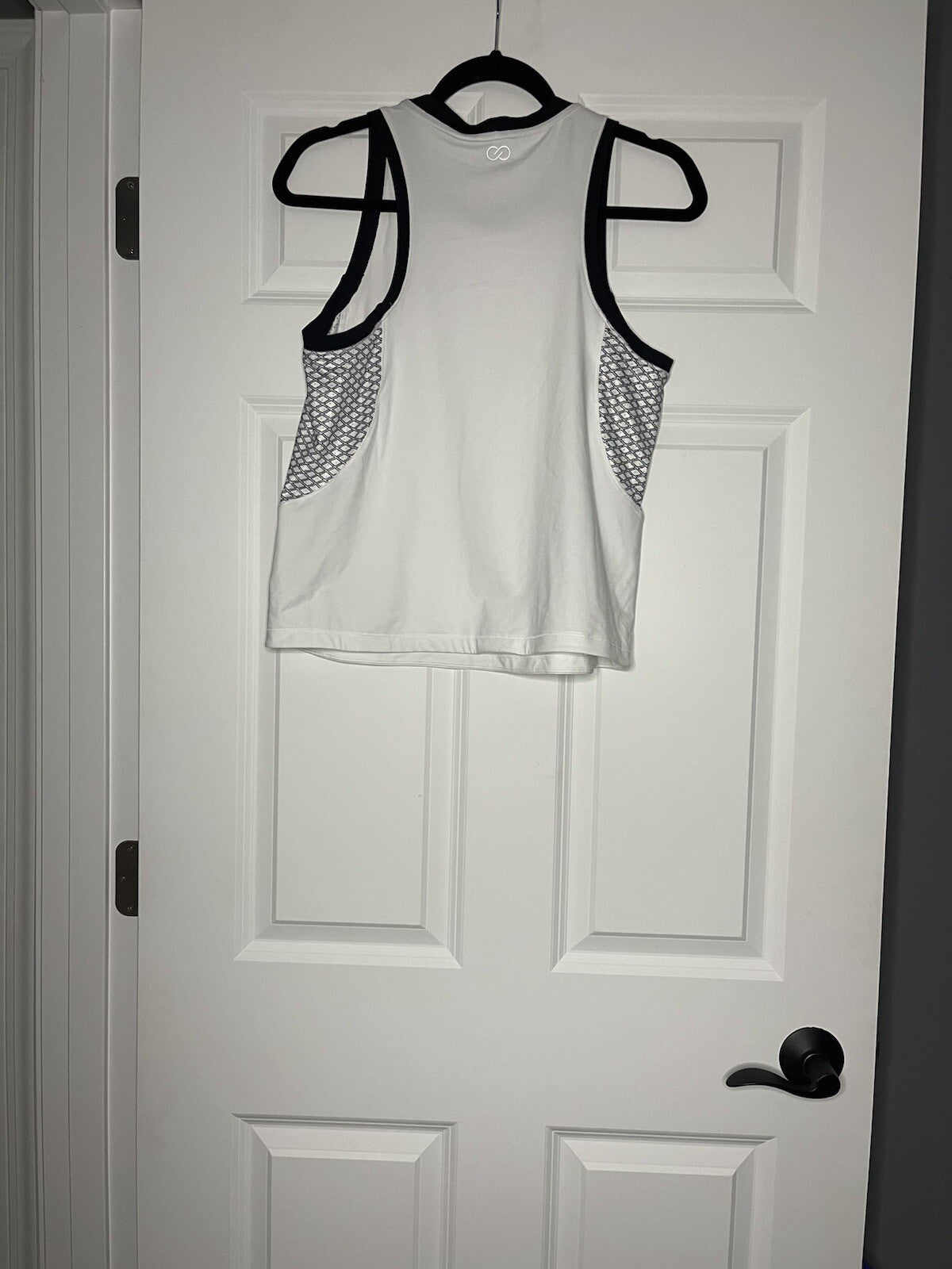 Calia sleeveless tank white and black medium
