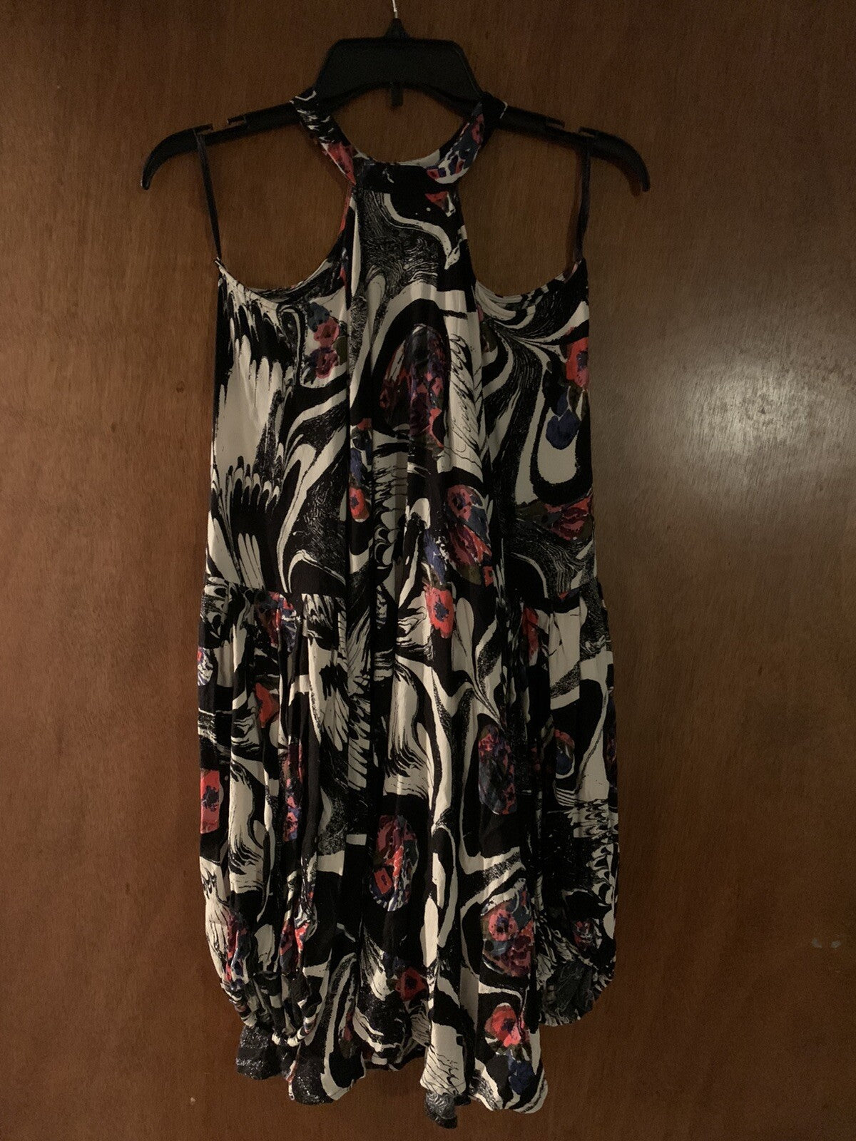 Free People Dress Size Medium Flowy Arms. Worn Once