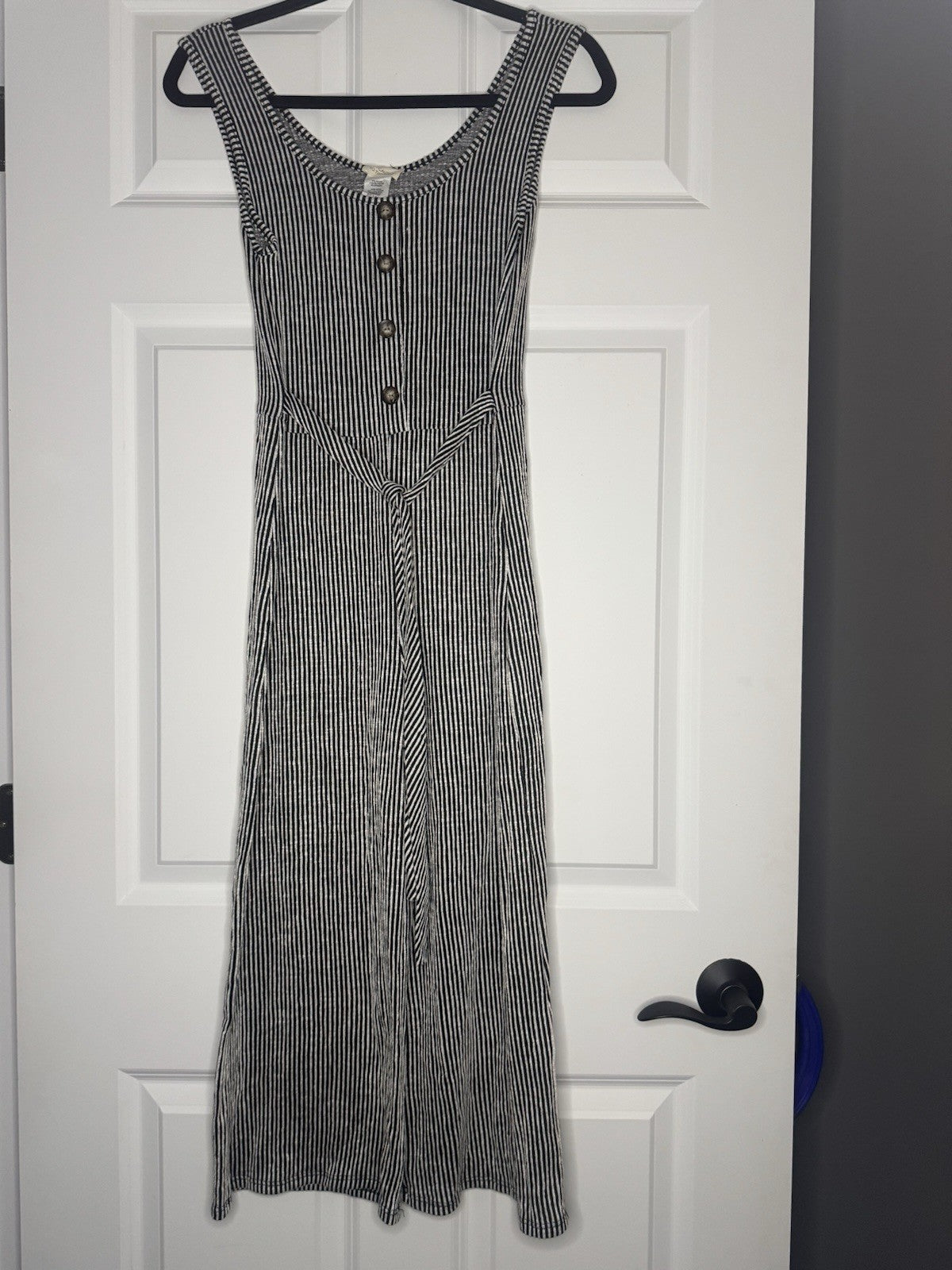Caution To The Wind Jumpsuit Sleeveless Attached Belt Large Black White Str Nwt 