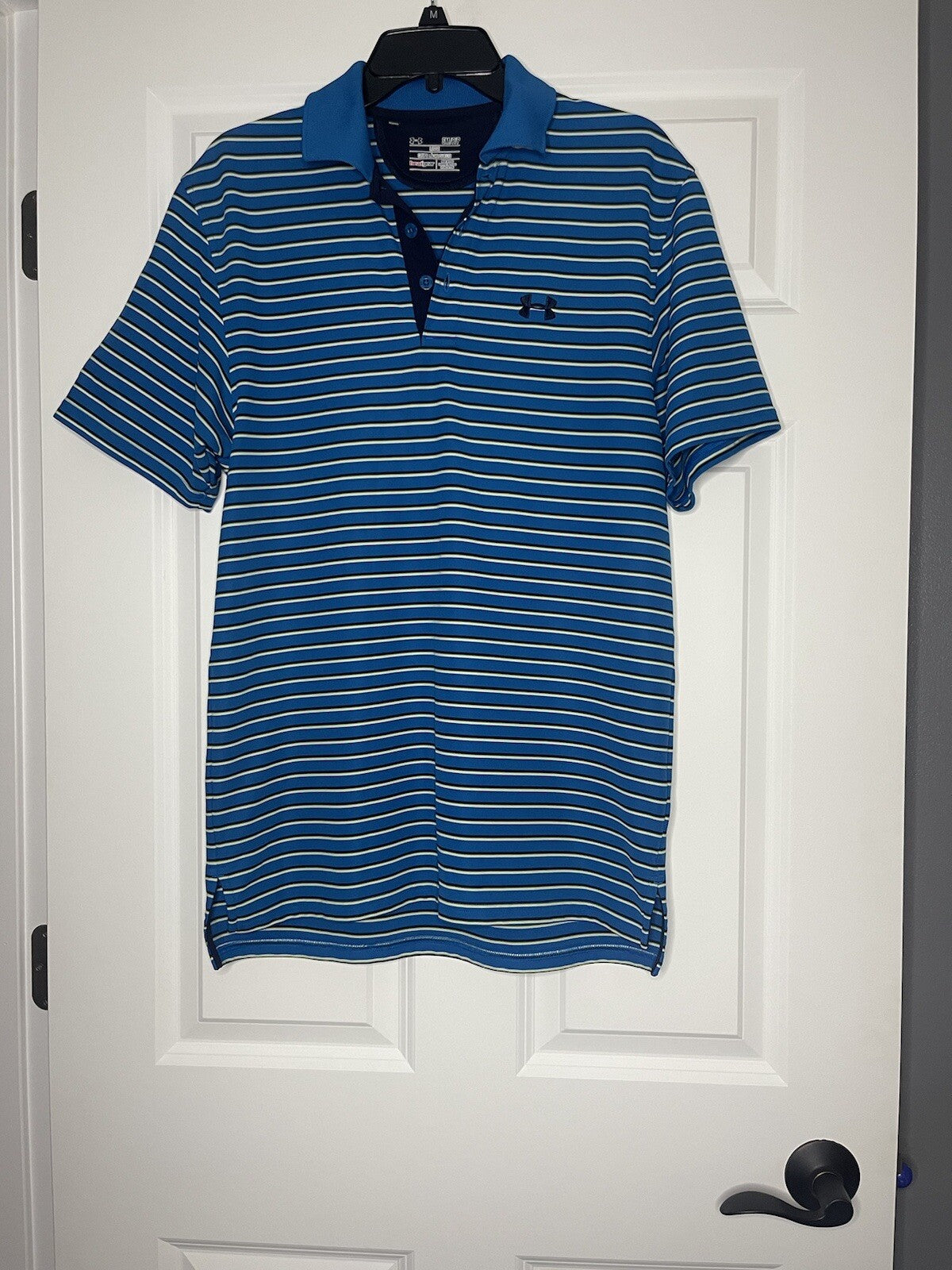 Under armour loose heat gear polo short sleeve small blue yellow white stripe 