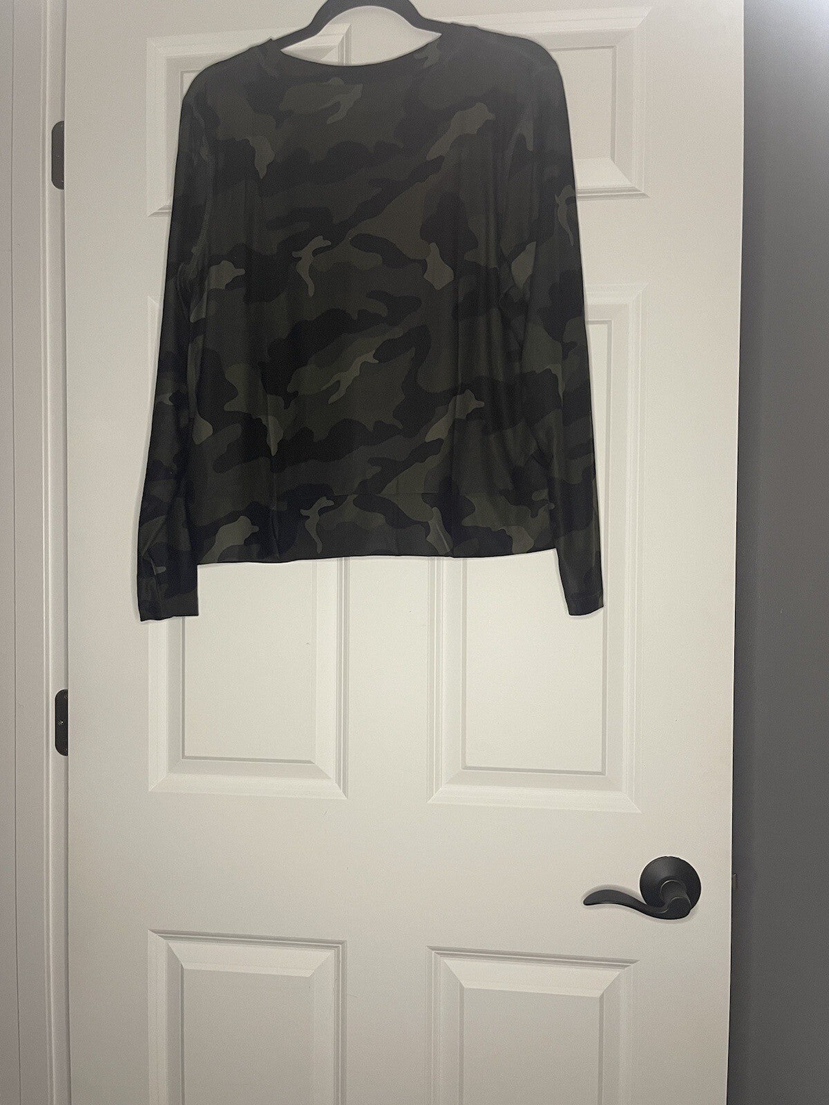 Old Navy Active Breathe On Go Dry Long Sleeve Camo Xl Green Black Nwt 