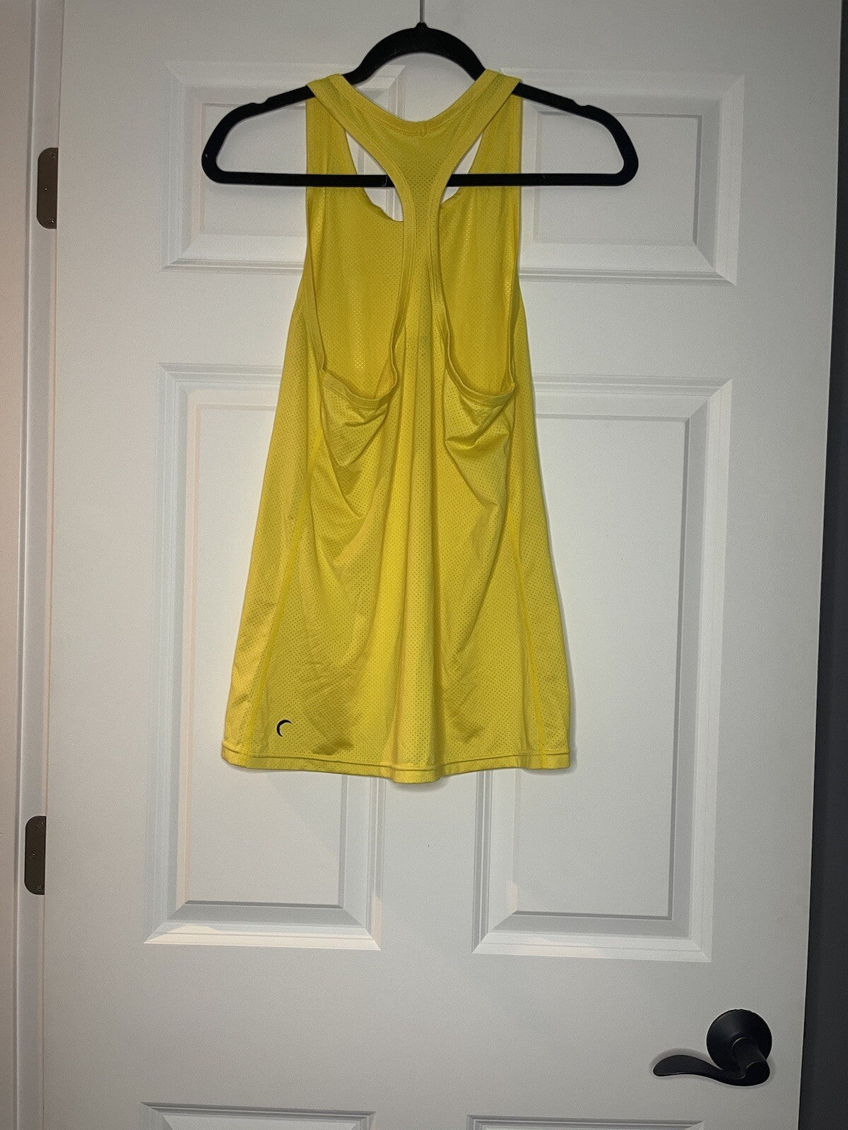 Zyia active yellow tank medium