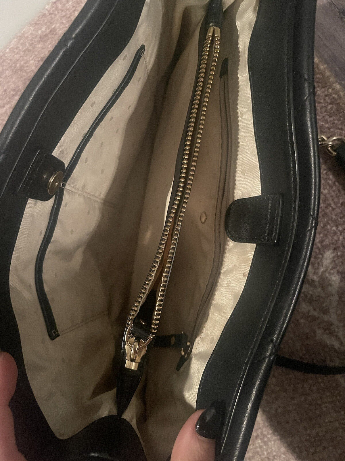 Kate Spade black quilted purse in excellent condition