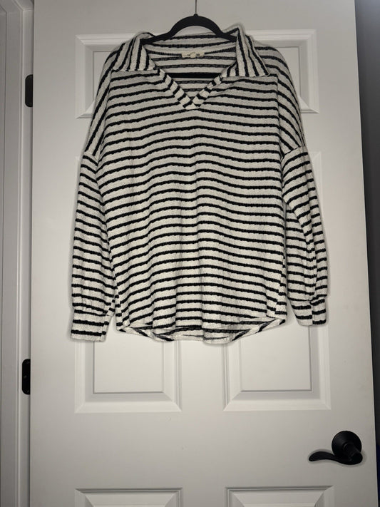Salt Bit Sweater Large White Black Stripe 