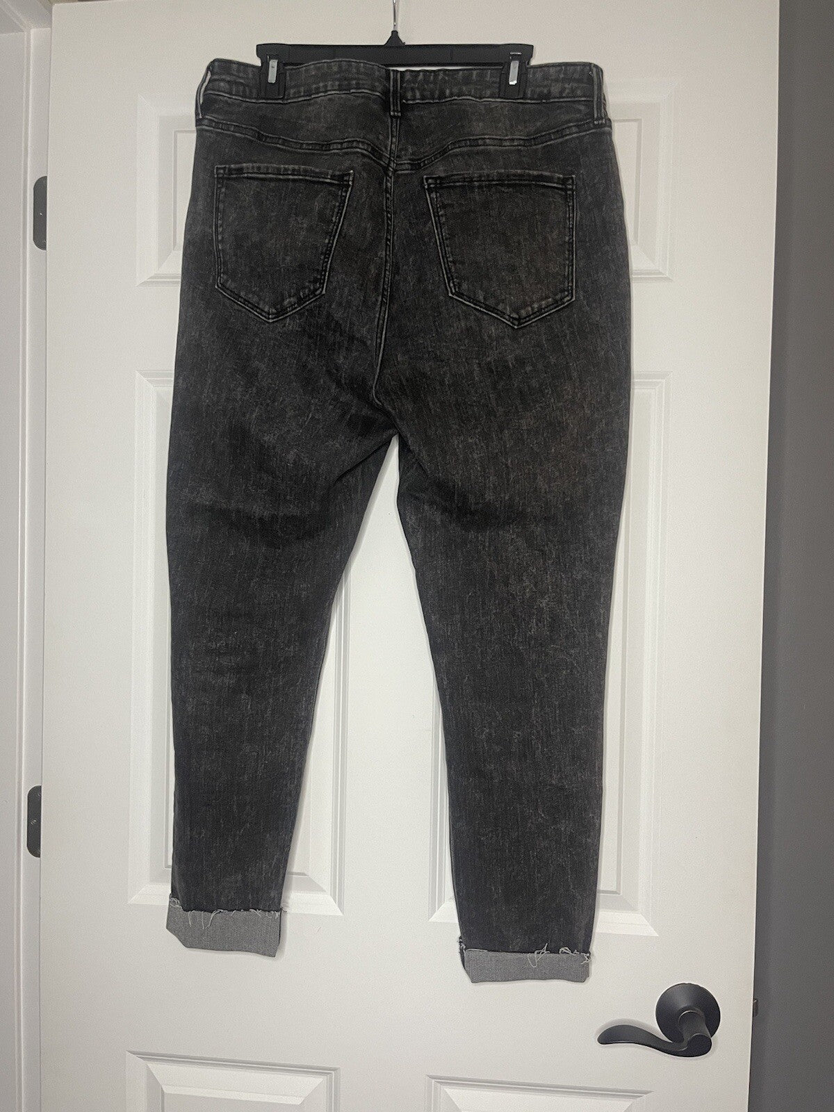Old Navy Rockstar Super Skinny High Rise Jeans 14 Black Acid Wash