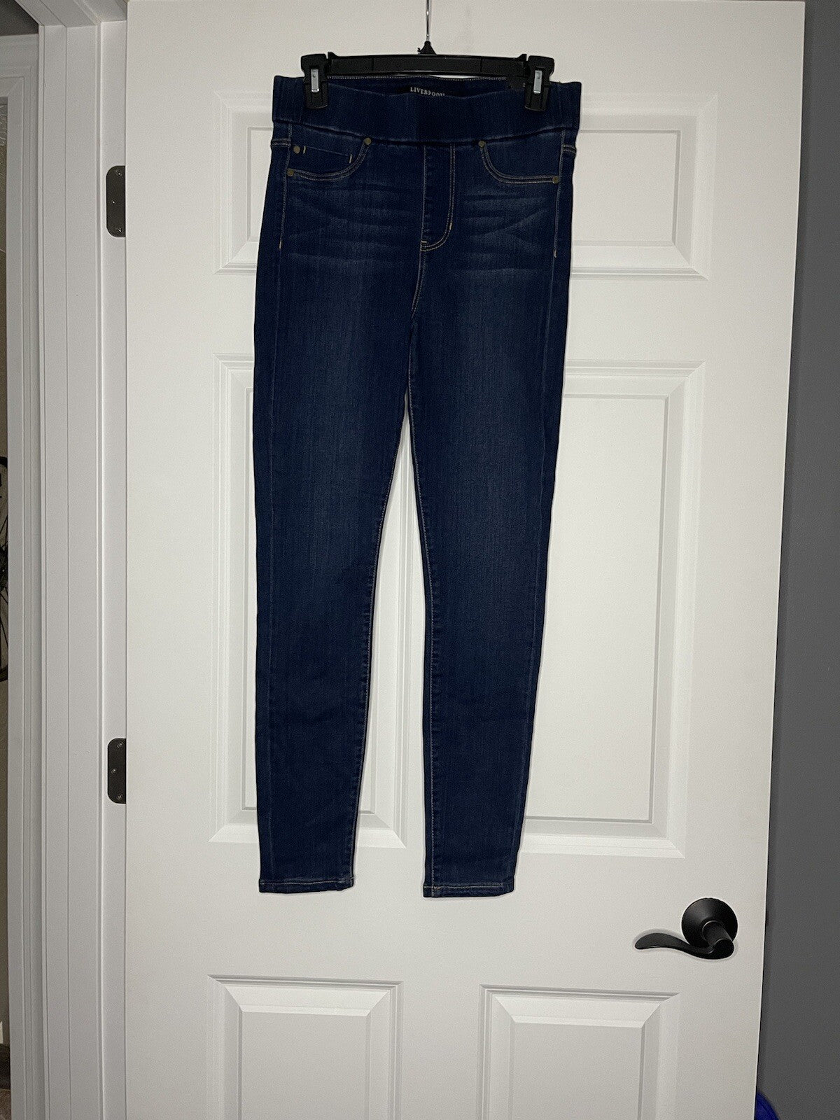 Liverpool The High Rise ankle pull on jeans 4/27 NWT