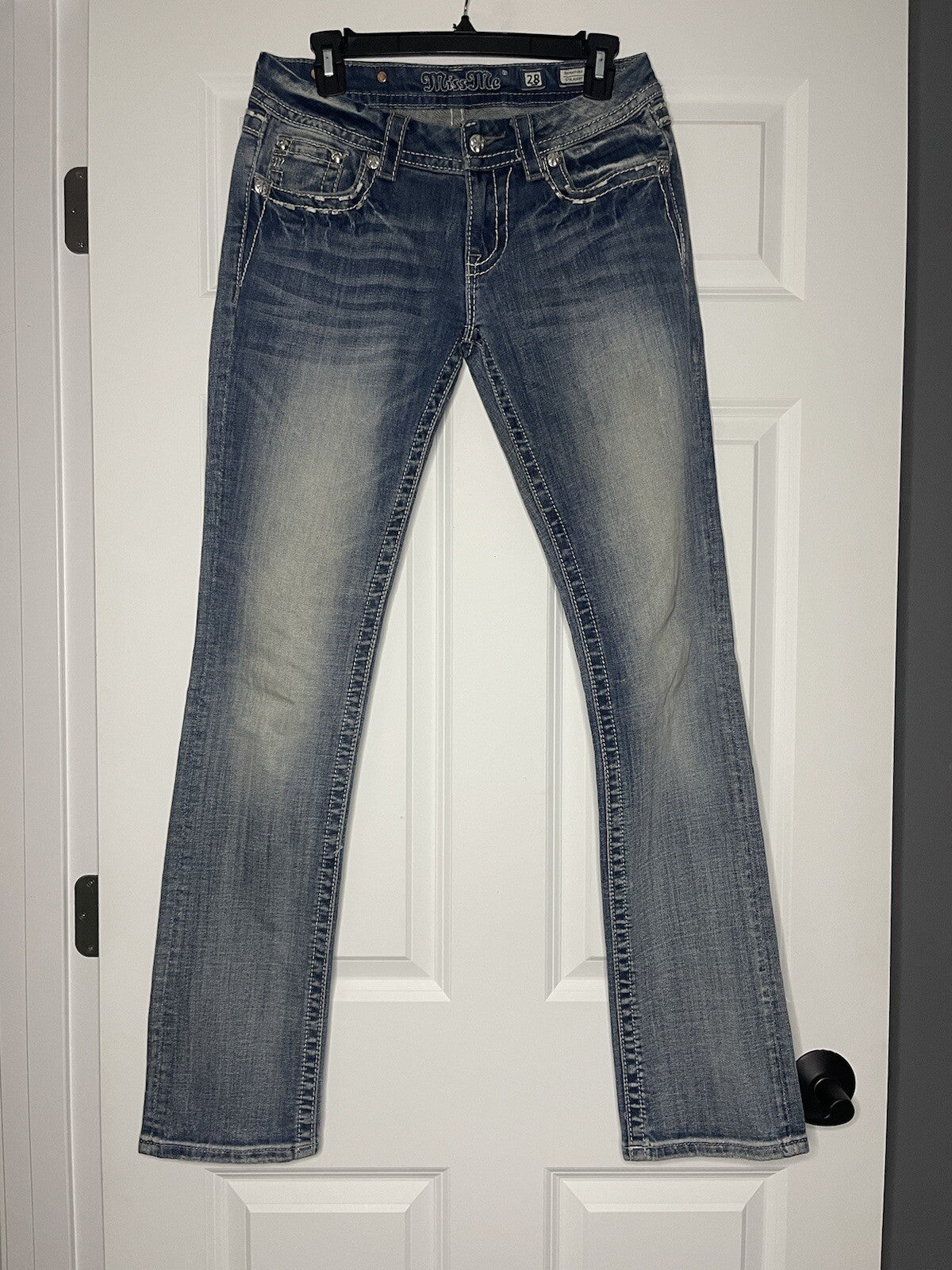 Miss me jeans size 28 signature straight blue style JE8383TL 