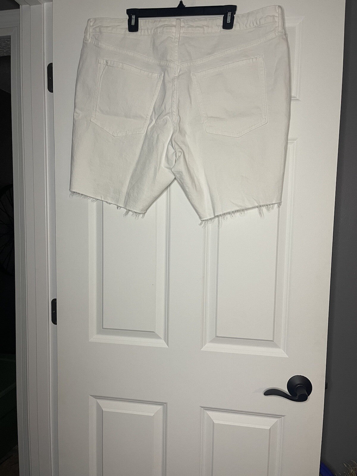 Old Navy high rise og straight shorts size 20 white NWT