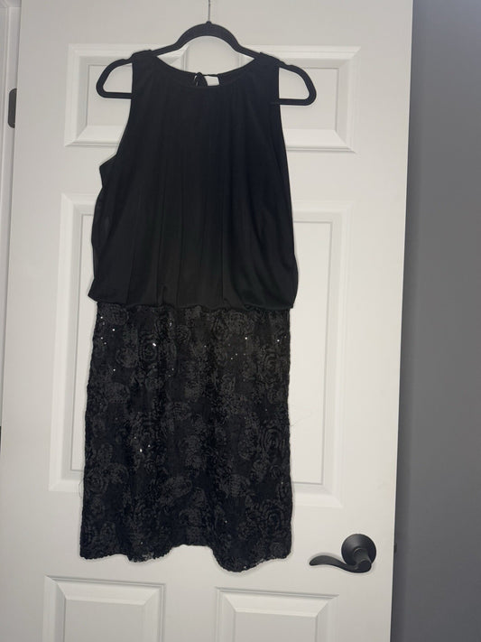 Roz And Ali Sleeveless Dress Black Floral Lace Sequins Bottom Size 12 