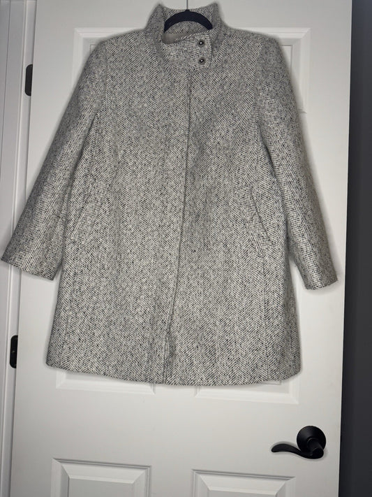 Loft Coat Large Petite White Black Mix 