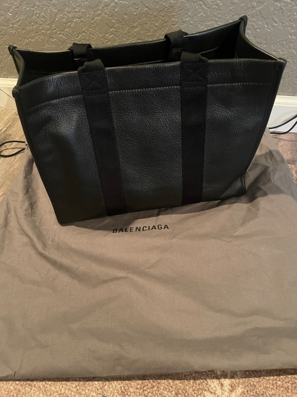 Balenciaga Tote Bag Black With Dust Cover 