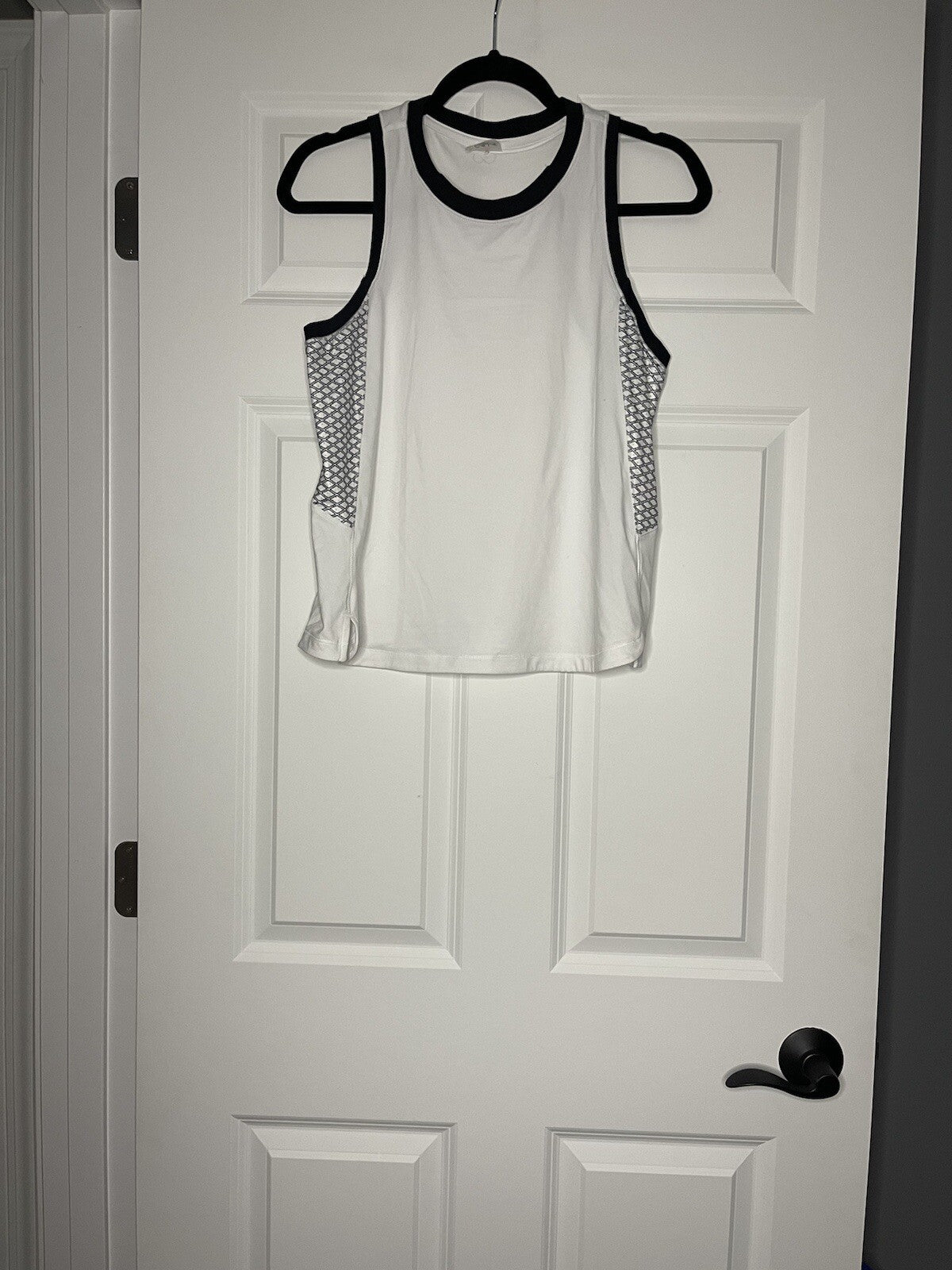 Calia sleeveless tank white and black medium