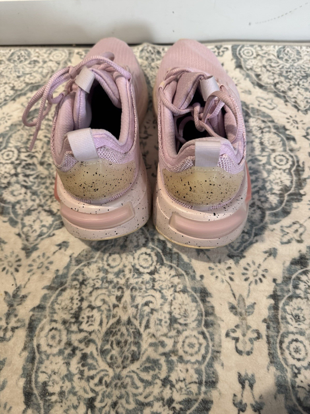 Adidas Womens Cloudfoam Sneakers Size 8.5 Lilac Coral White Excellent Condition