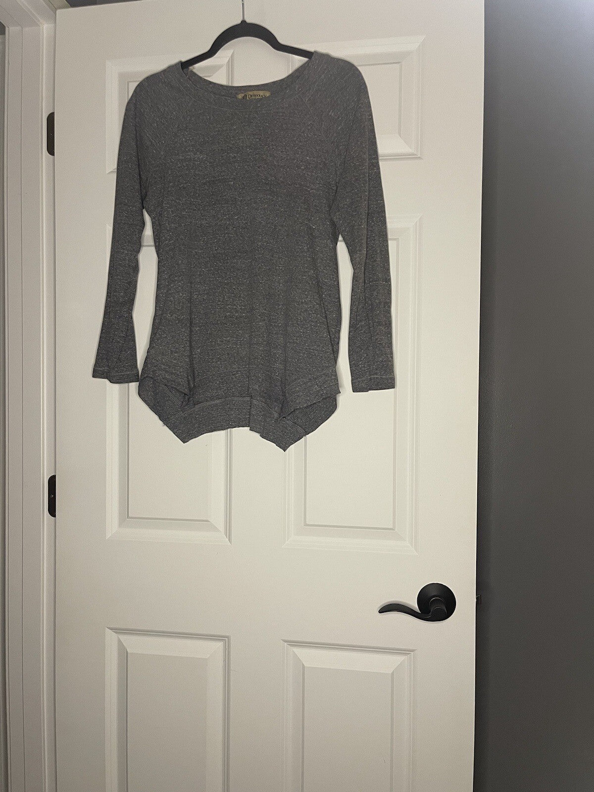 Democracy Long Sleeve Blouse Medium Heathered Gray 