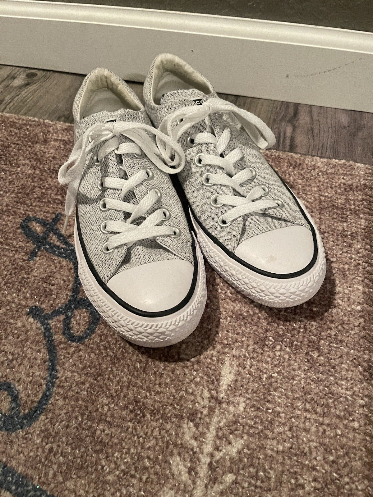 Converse Sneakers Gray White Mix Size 7