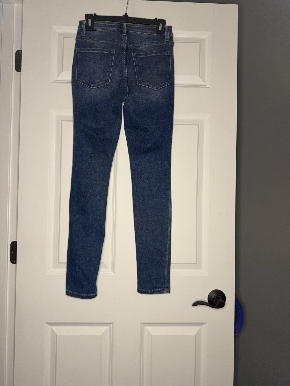 Vervet Size 25 Jeans Style V2423M Blue 
