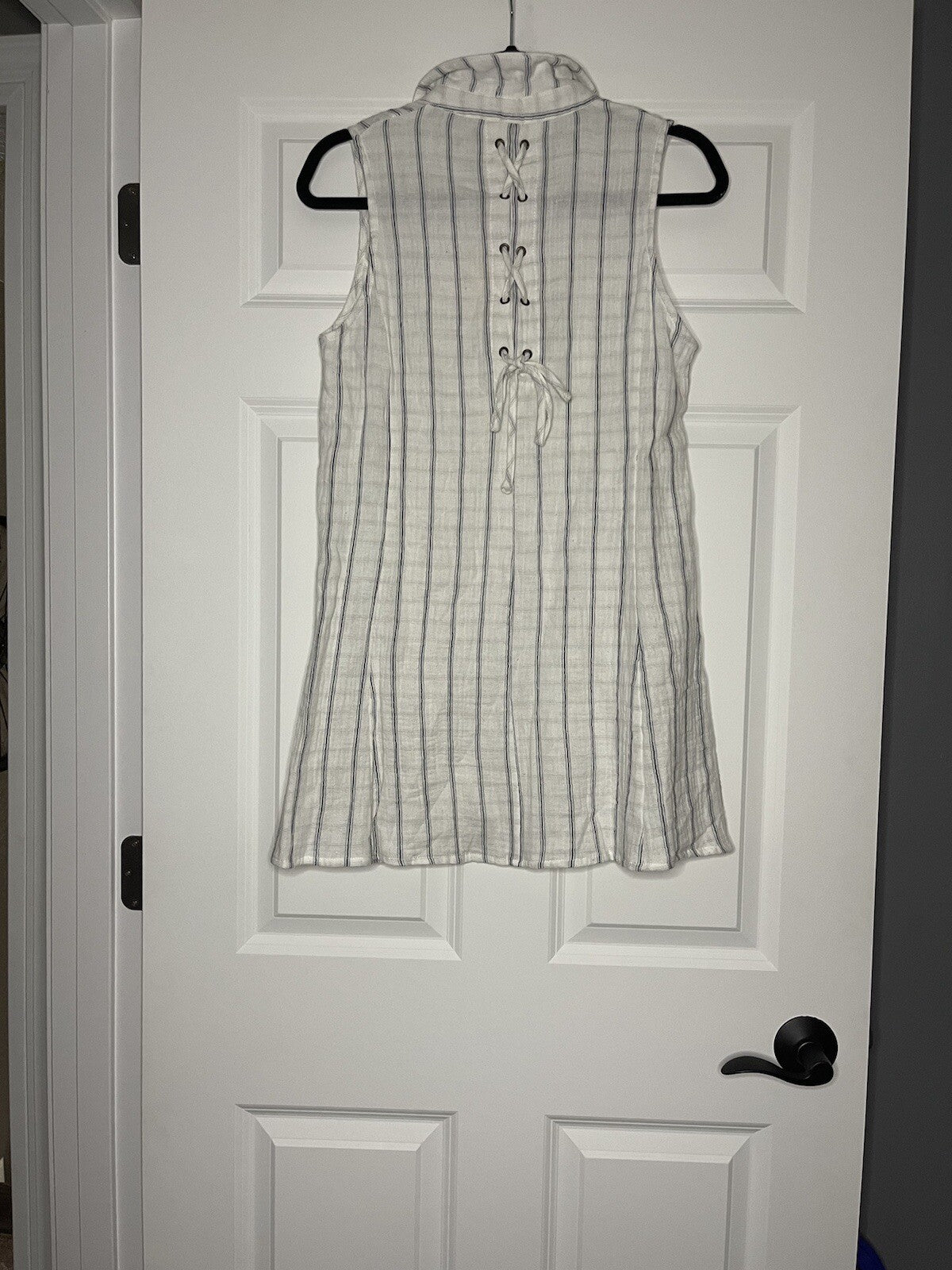 Hem and Thread sleeveless dress white with navy stripe small NWT