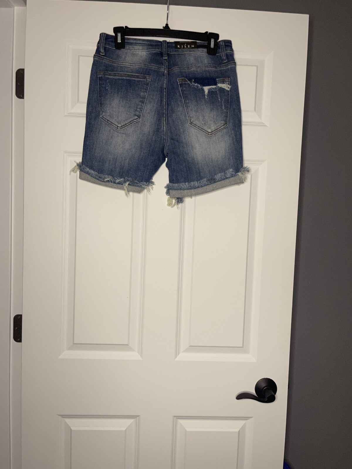 Risen izzy distressed cuffed denim shorts large NWT