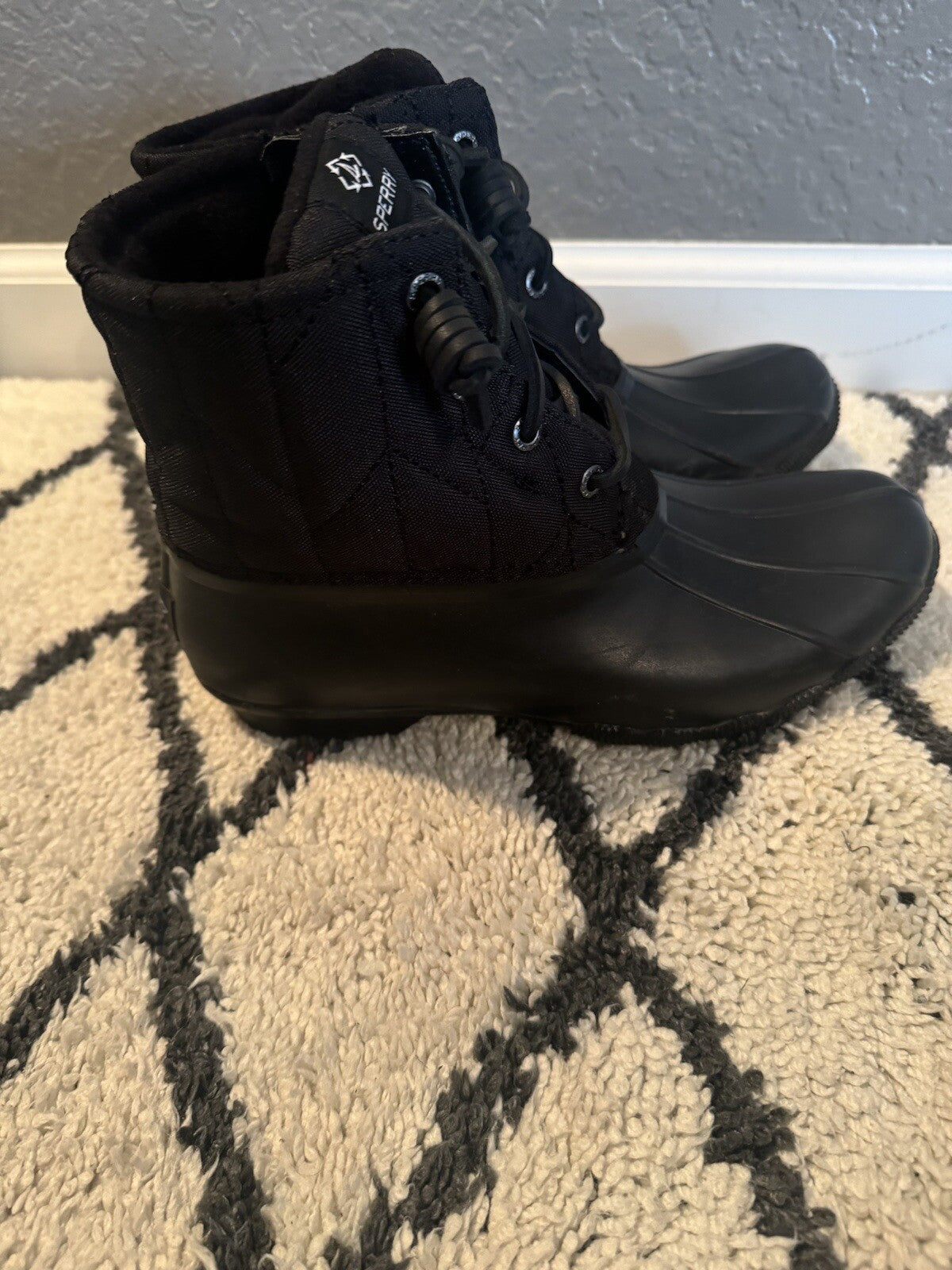 Women’s Sperry Boots Size 8 In Excellent Condition 