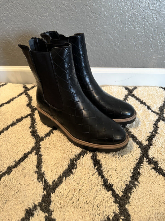 Pierre Dumas Boots Black Size 9 Brand New 