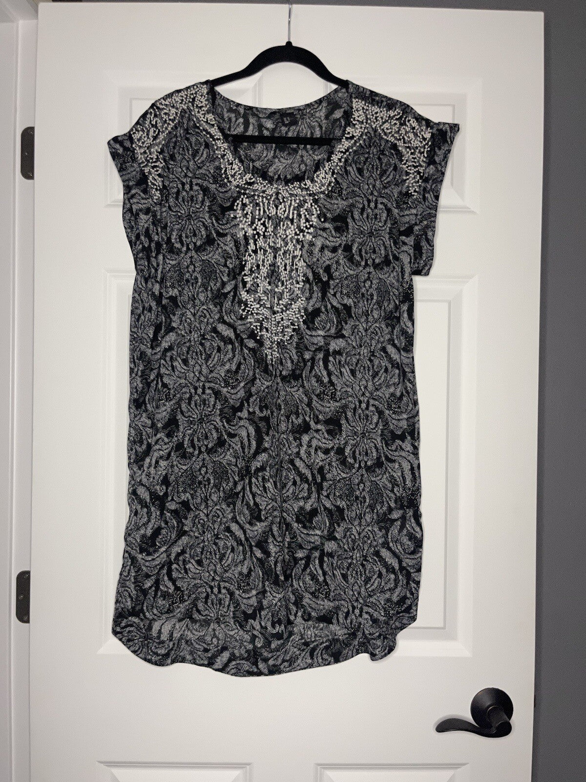 Hm short sleeve dress size 10 black blue cream print with stitching 