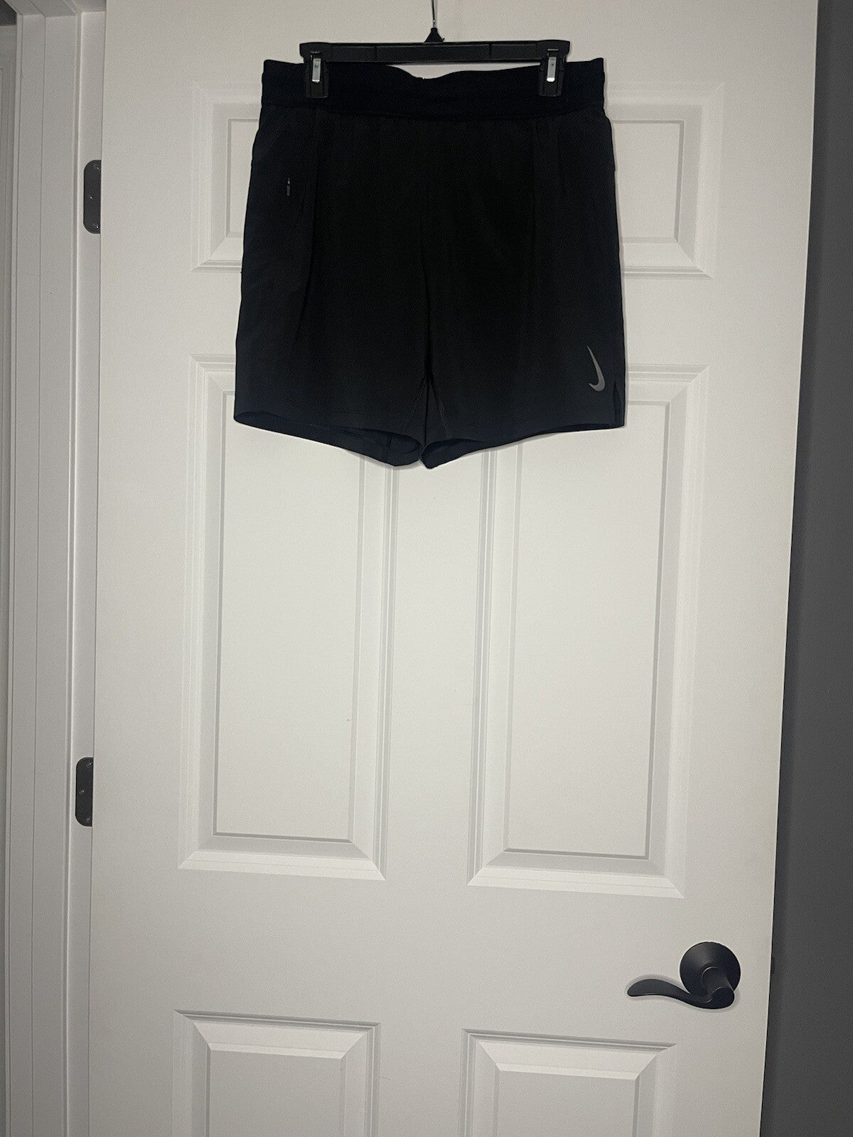 Nike Dri Fit Standard Fit Shorts Medium Black Womens 