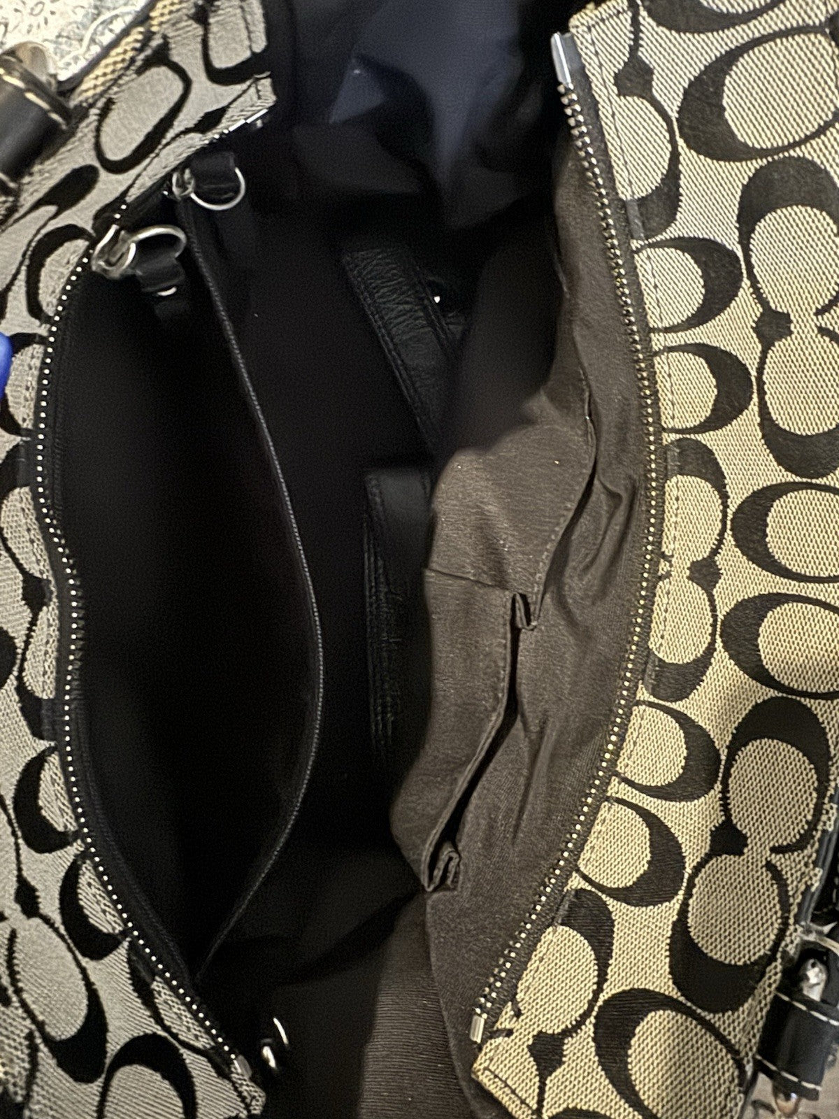 Coach Purse Black Beige Logo In Excellent Condition Additional Strap Dust Cover