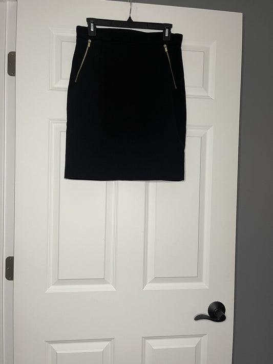 hm skirt black size 10 with gold zippers 