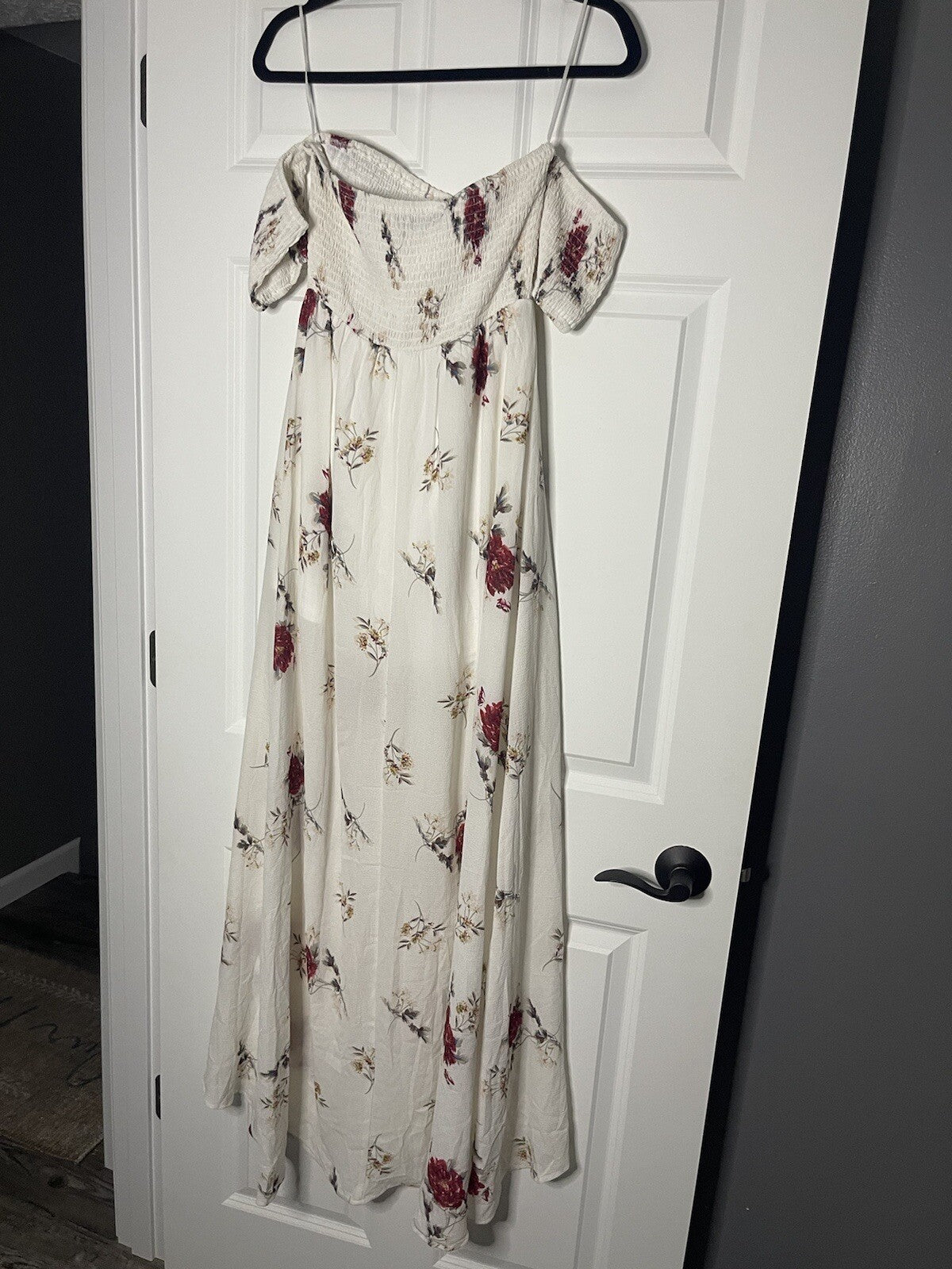 Boohoo tall dress  cream with multicolor floral size 10