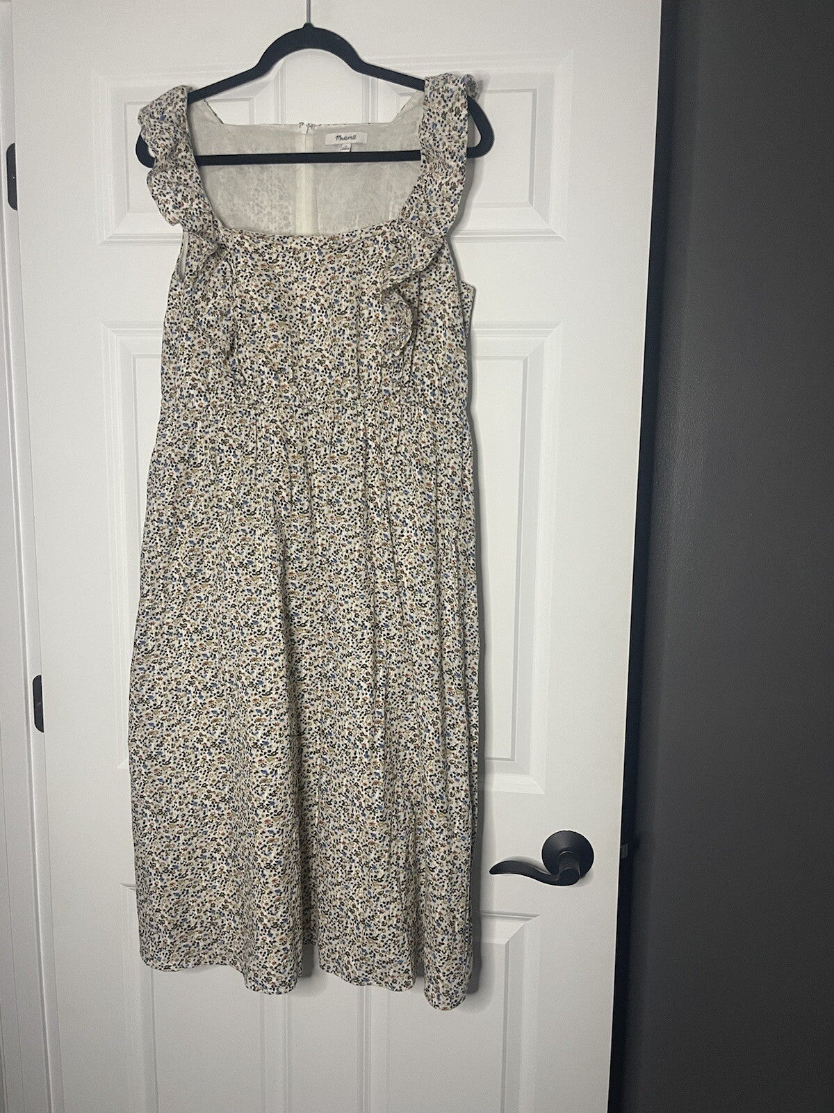 Madewell sleeveless dress cream with multicolor floral print size 12