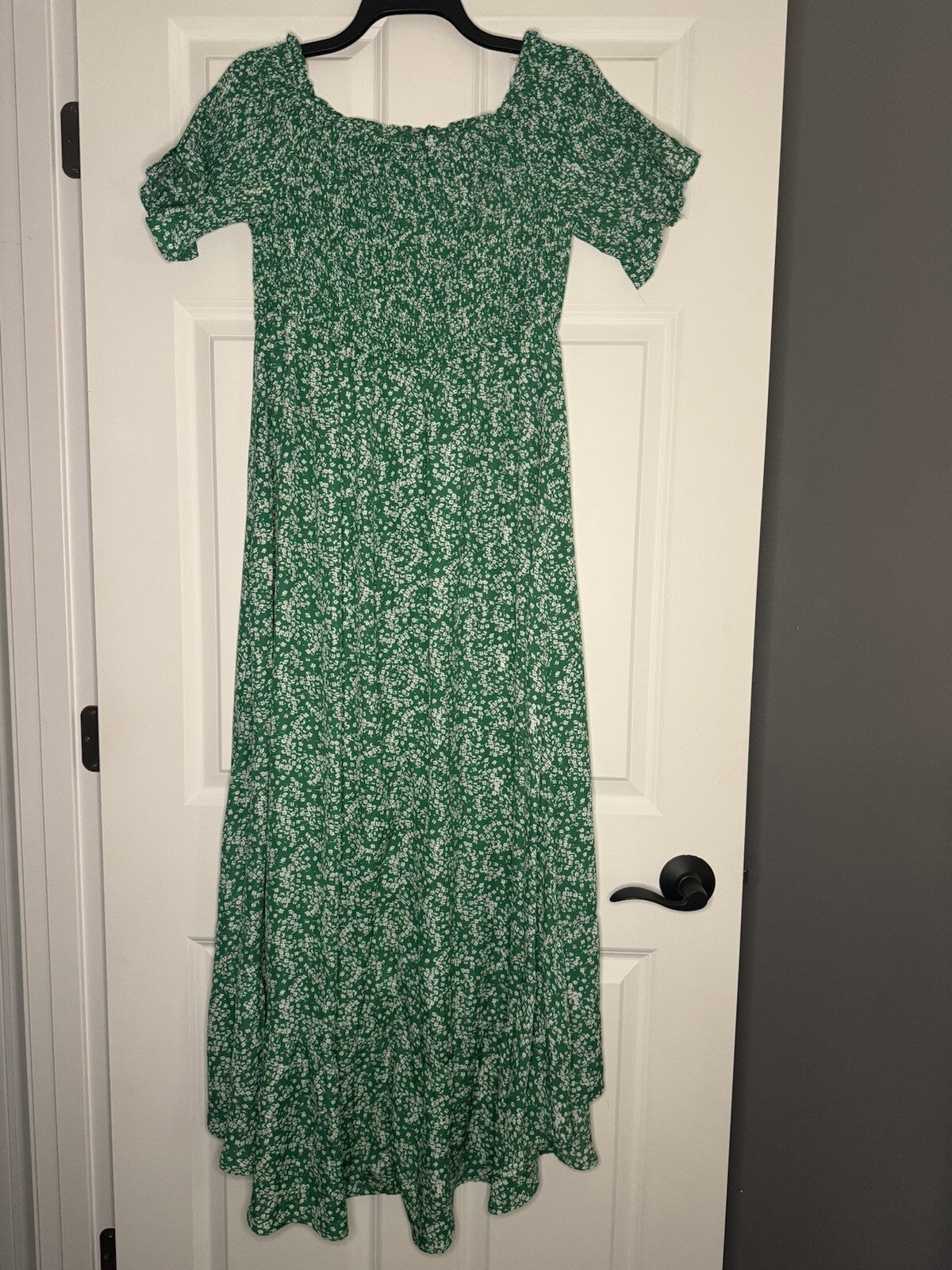 Lulus Short Sleeve Dress 1x Green With White Print Slit In Side