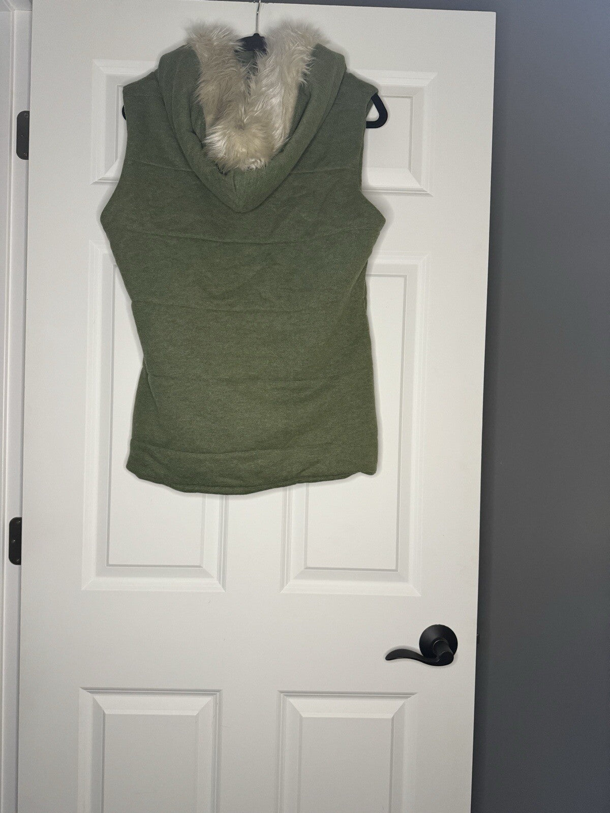 Wanakome Vest Large W Attached Hood Green