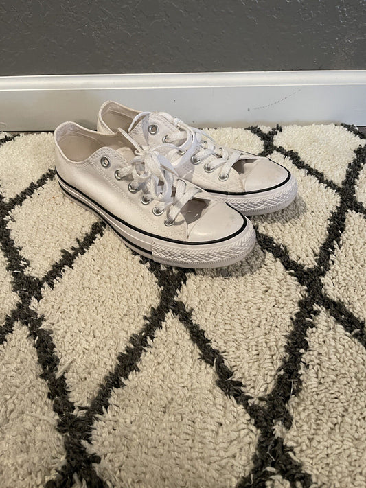 Converse Sneakers White Size 8