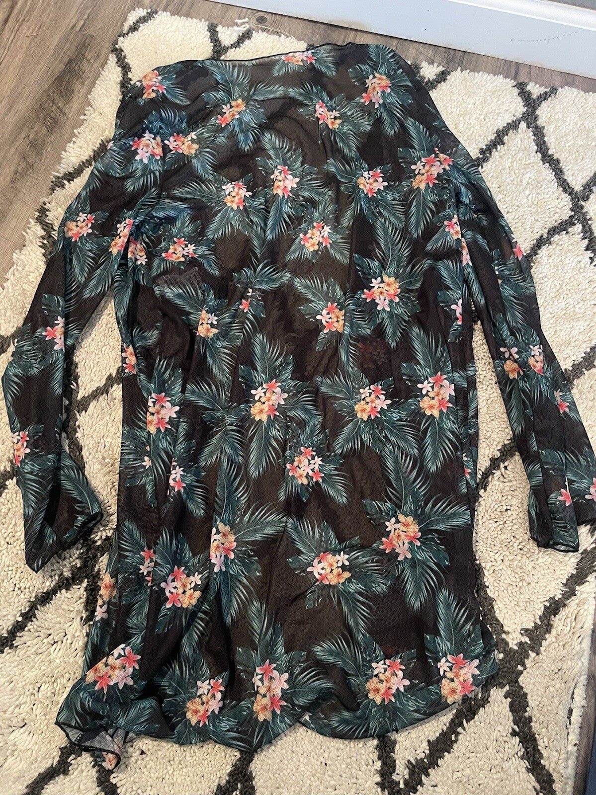 3 Piece Suit/coverup Top Xl Bottom L Coverup L