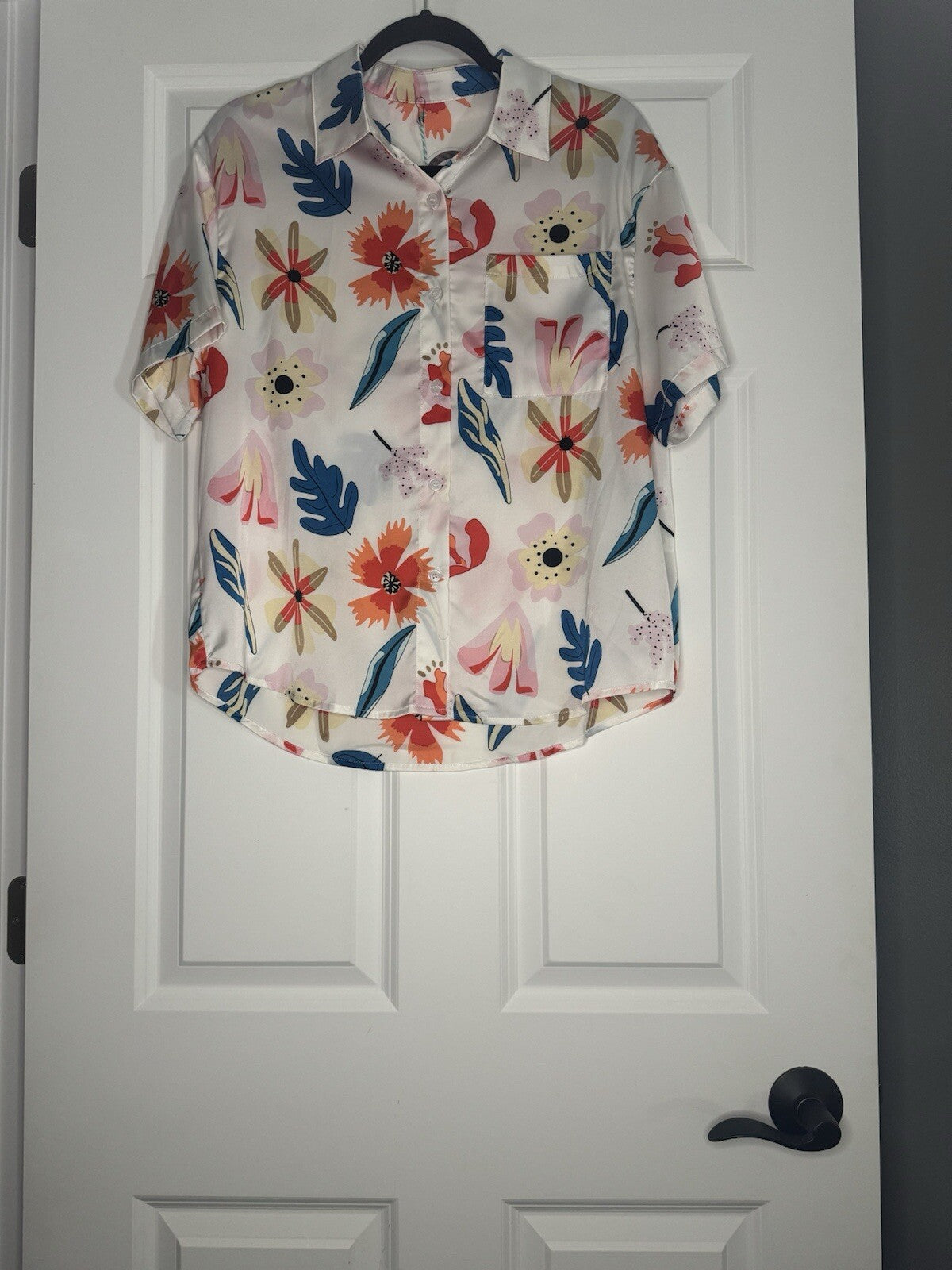 Unbranded 2 Piece Pj Set Short Sleeve Shorts Medium White W Floral Multi Nwt 42