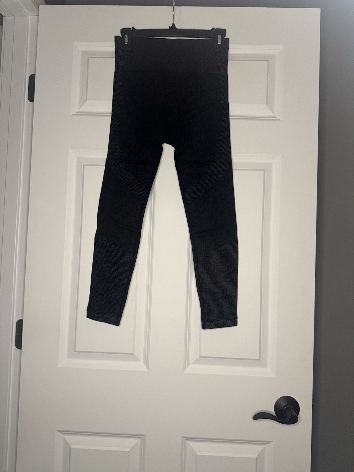 Unbranded Activewear Set Medium Black Gray Leggings Bra