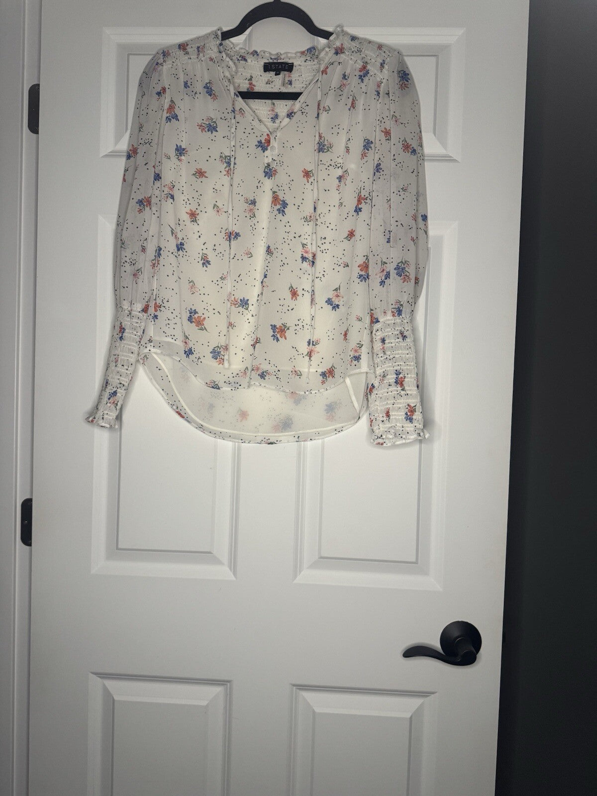1 State Long Sleeve Blouse XS White W Blue Pink Green Floral Print 