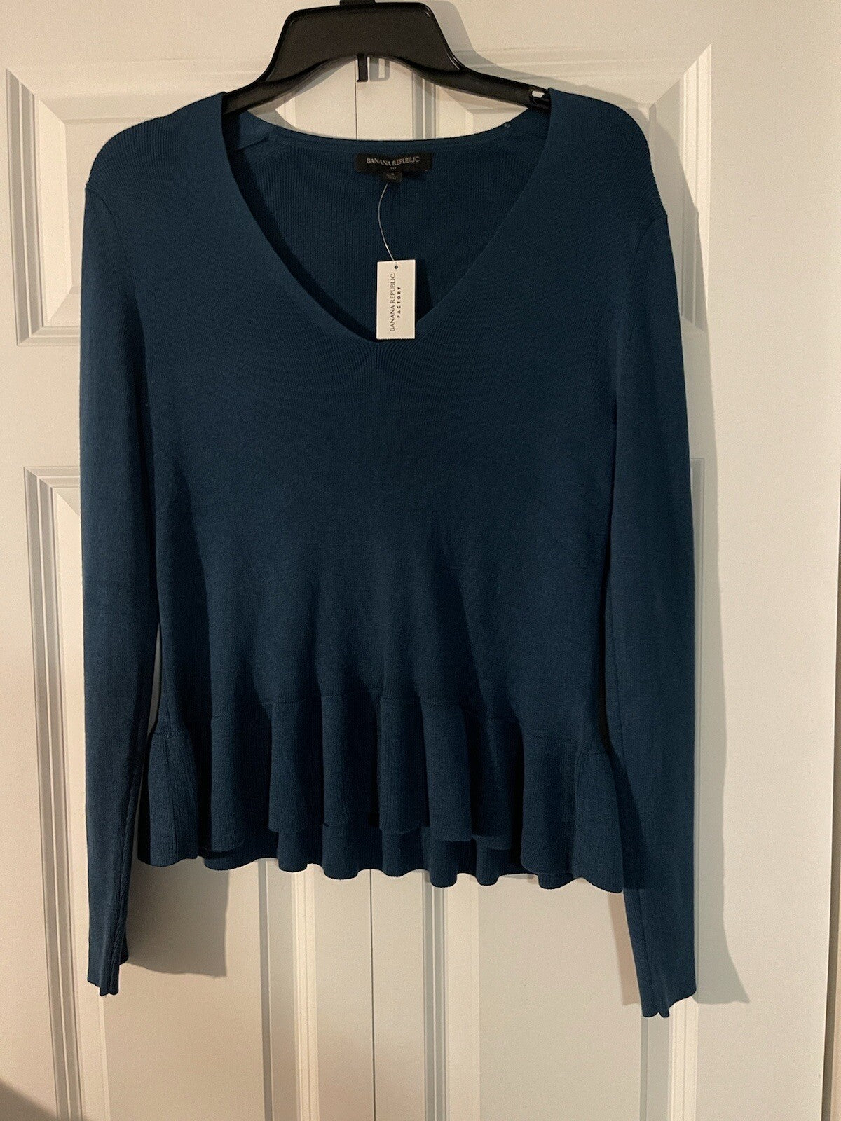 Banana Republic sweater Blueish green small nwt
