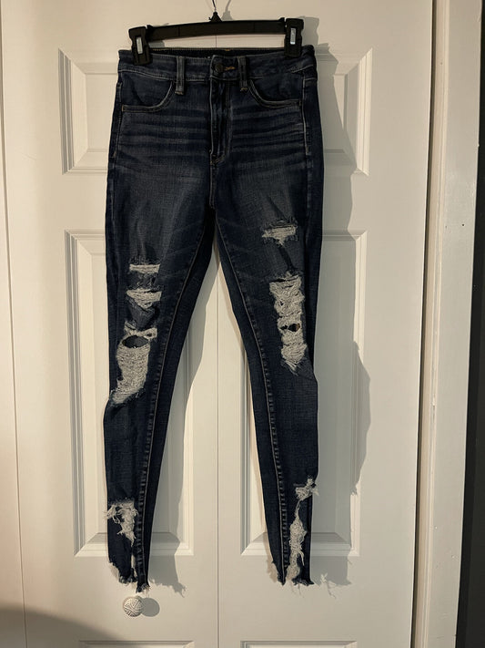 American Eagle super stretch super high rise jegging size 4 regular distressed 