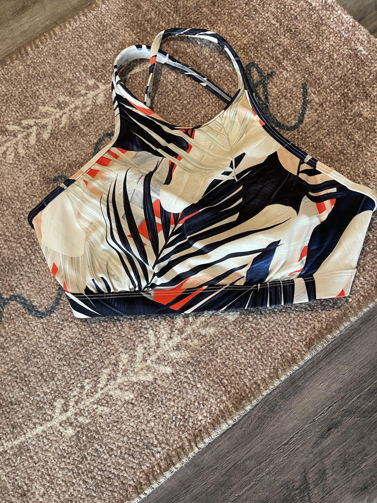 Athleta swimsuit top 34D/DD multicolor floral