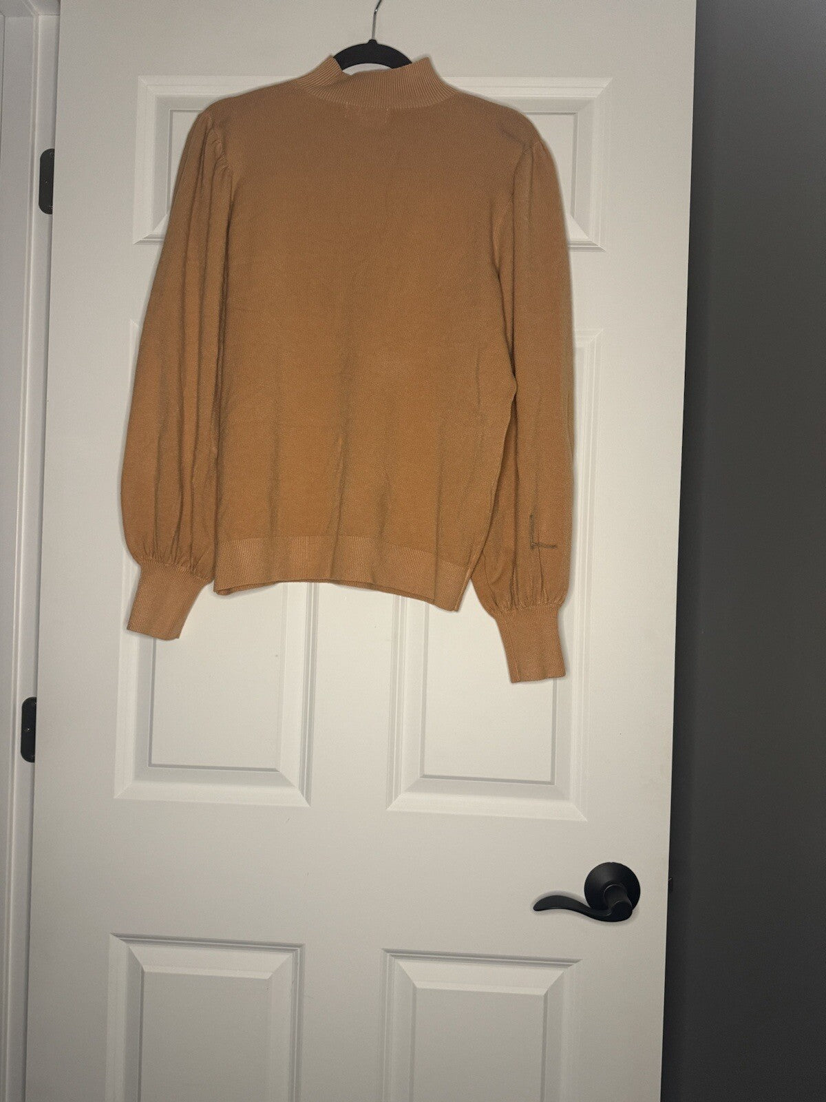 Byron Bay Lightweight Sweater Large Faded Orange Color