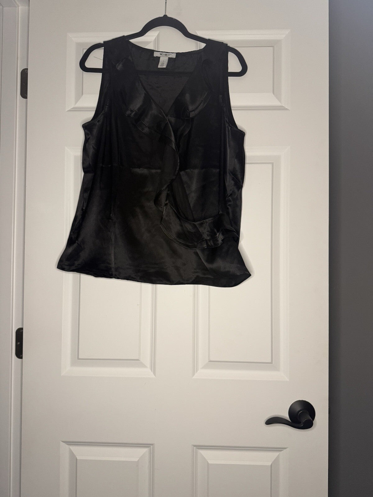 White House Black Market Sleeveless Blouse Ruffles Diagonally Down Large Black 